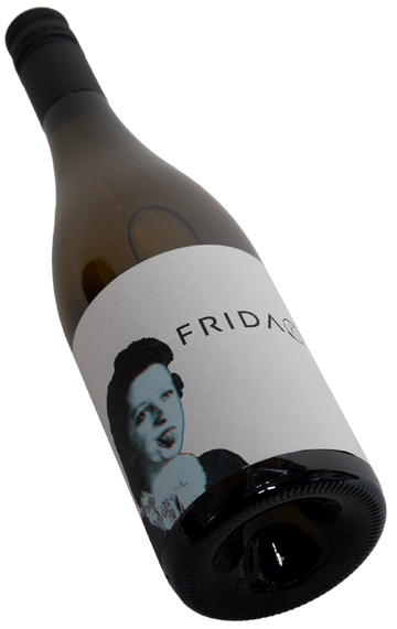 Frida Weißwein Cuvée Kuhn Weine Freiburg Swagwine Zunge herausstrecken