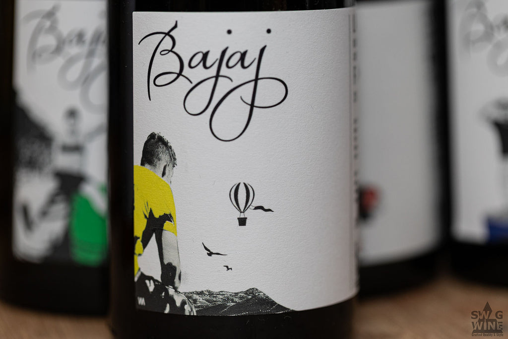 Bajaj Weingut - Langhe Favorita DOC Etikett der Weinflasche mit Winzer Himmel und Heißluftballon