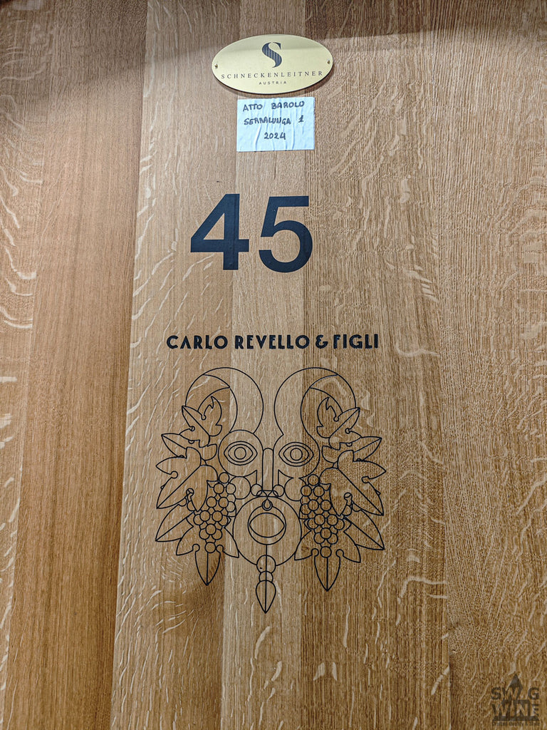 Großes Holzfass Schneckenleitner mit Logo von Carlo Revello e Figli