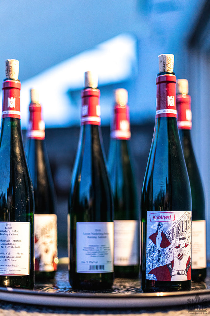 Schloss Lieser Thomas Haag - Mosel Niederberg Helden Riesling Kabinett Vertikale Paket bei Swagwine 