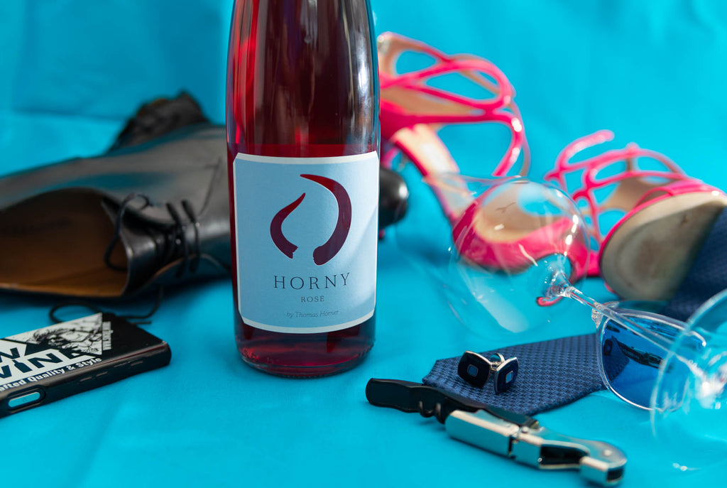 Horny Rosé  – deutscher trockener Roséwein mit Style von SWAGwine
